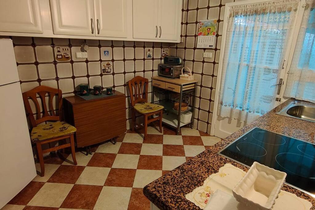 Casa Lucia Villa Паленсия Екстериор снимка